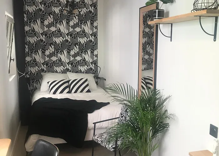 La Joueuse, Et Pop Et Chic ! Pensión 3*